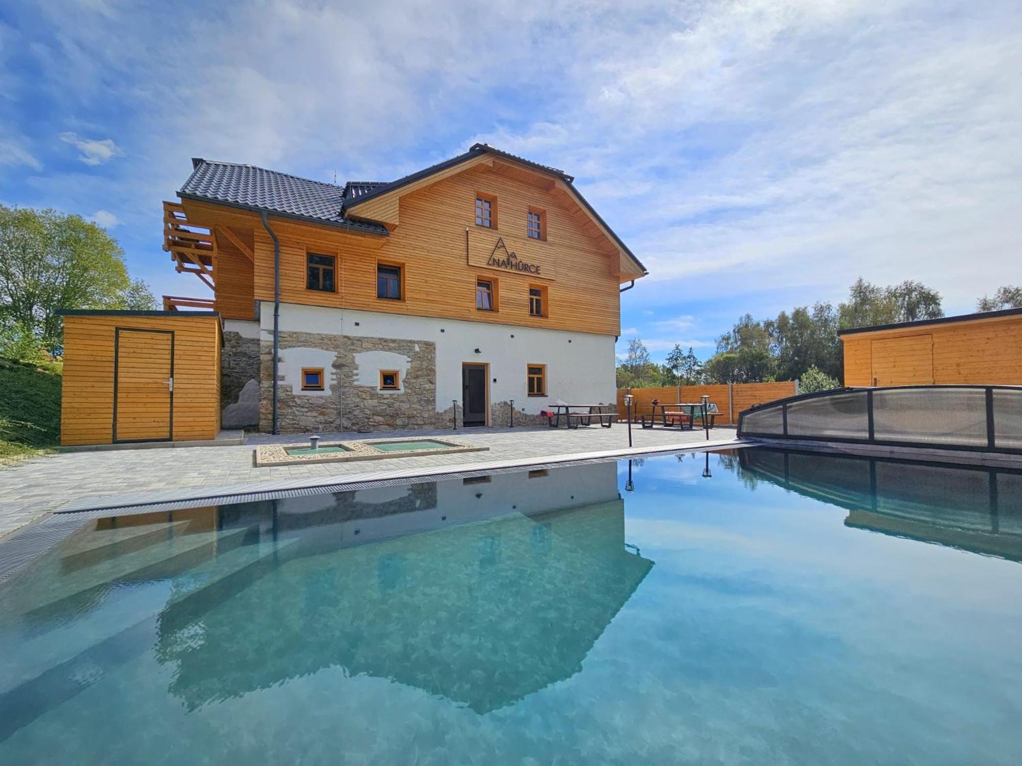 Apartman Na Hurce Horni Plana Exterior photo